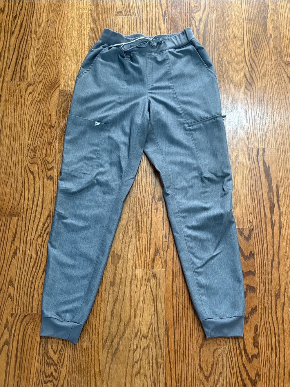 Fabletics woman’s Heather Gray XS Jogger Pants